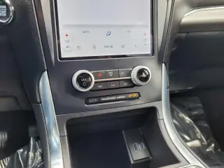 Ford Edge 2023 AWD Titanium 4dr Crossover