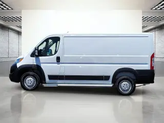 Ram ProMaster 2025 Tradesman 2500 136 WB 3dr Low Roof Cargo Van w/o Passenger Seat