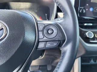 Toyota Corolla Cross 2025 XLE 4dr Crossover