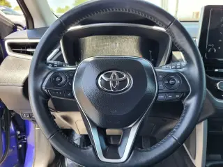 Toyota Corolla Cross 2025 XLE 4dr Crossover