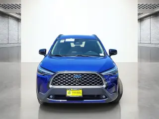 Toyota Corolla Cross 2025 XLE 4dr Crossover