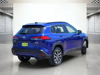 Toyota Corolla Cross 2025 XLE 4dr Crossover