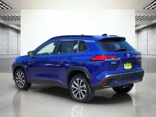 Toyota Corolla Cross 2025 XLE 4dr Crossover