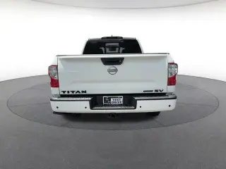 Nissan Titan 2023 4x2 Platinum Reserve 4dr Crew Cab 5.6 ft. SB