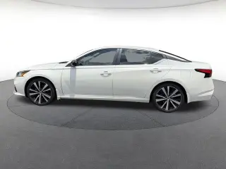 Nissan Altima 2022 2.5 SR 4dr Sedan