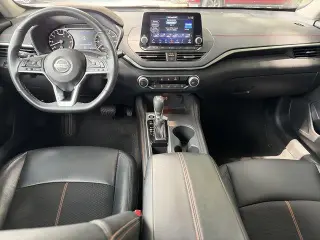 Nissan Altima 2022 2.5 SR 4dr Sedan