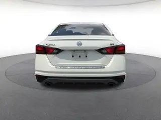 Nissan Altima 2022 2.5 SR 4dr Sedan
