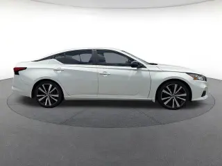 Nissan Altima 2022 2.5 SR 4dr Sedan
