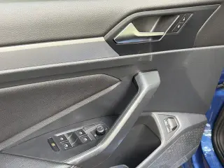 Volkswagen Jetta 2024 S 4dr Sedan 8A