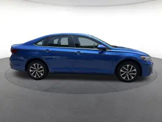 Volkswagen Jetta 2024 S 4dr Sedan 8A