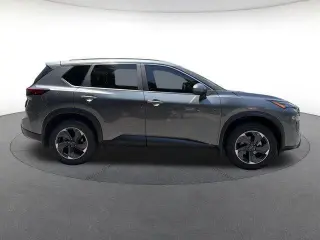 Nissan Rogue 2025 SV 4dr Crossover