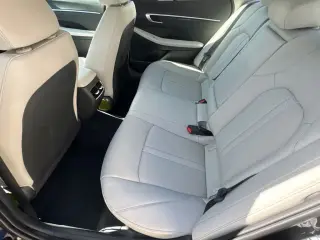 Hyundai SONATA Hybrid 2025 Limited 4dr Sedan