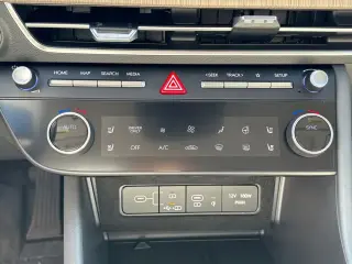 Hyundai SONATA Hybrid 2025 Limited 4dr Sedan