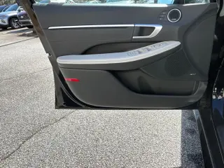 Hyundai SONATA Hybrid 2025 Limited 4dr Sedan