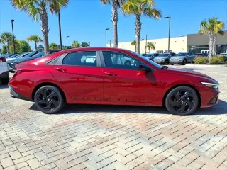 Hyundai ELANTRA 2026 SEL Sport 4dr Sedan