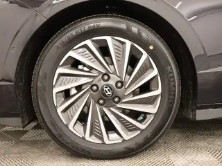 Hyundai SONATA Hybrid 2025 Limited 4dr Sedan