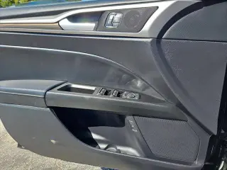 Ford Fusion Energi 2018 SE Luxury 4dr Sedan