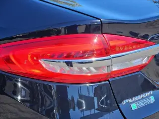 Ford Fusion Energi 2018 SE Luxury 4dr Sedan