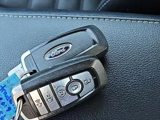 Ford Fusion Energi 2018 SE Luxury 4dr Sedan