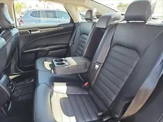 Ford Fusion Energi 2018 SE Luxury 4dr Sedan