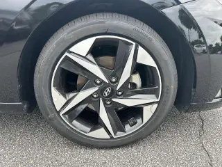 Hyundai ELANTRA 2023 SEL 4dr Sedan