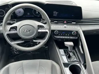 Hyundai ELANTRA 2023 SEL 4dr Sedan