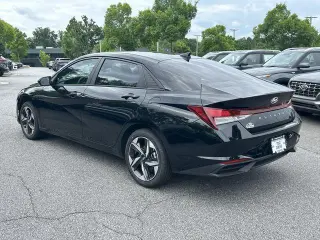 Hyundai ELANTRA 2023 SEL 4dr Sedan