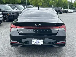 Hyundai ELANTRA 2023 SEL 4dr Sedan