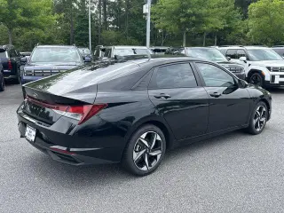 Hyundai ELANTRA 2023 SEL 4dr Sedan