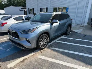 Toyota Highlander Hybrid 2020 Platinum 4dr SUV