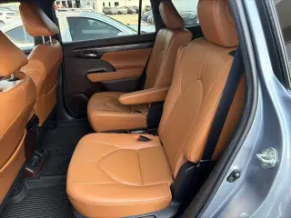 Toyota Highlander Hybrid 2020 Platinum 4dr SUV