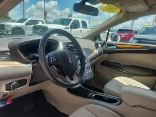 Lincoln MKC 2017 Select 4dr SUV