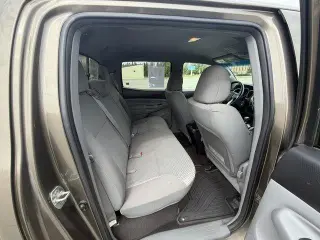 Toyota Tacoma 2012 4x4 V6 4dr Double Cab 6.1 ft SB 5A