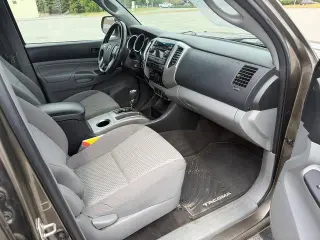 Toyota Tacoma 2012 4x4 V6 4dr Double Cab 6.1 ft SB 5A