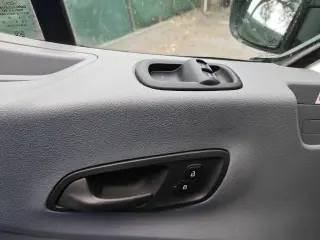 Ford Transit 2019 350 XL 3dr LWB Low Roof Passenger Van w/60/40 Passenger Side Doors