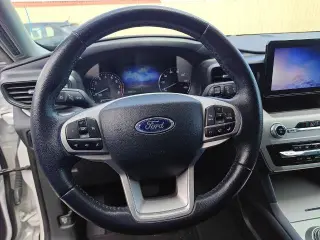 Ford Explorer 2023 XLT 4dr SUV