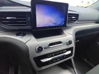 Ford Explorer 2023 XLT 4dr SUV
