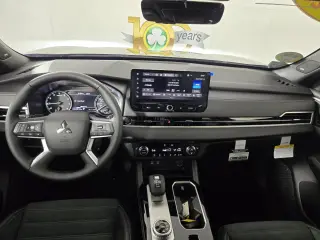2026 Mitsubishi Outlander