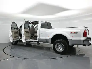Ford F-350 Super Duty 2010 4x4 XL 4dr Crew Cab 8 ft. LB DRW Pickup