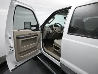 Ford F-350 Super Duty 2010 4x4 XL 4dr Crew Cab 8 ft. LB DRW Pickup