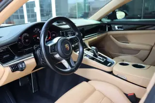 2018 Porsche Panamera 4S