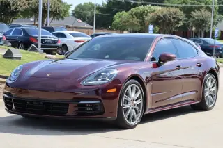 2018 Porsche Panamera 4S
