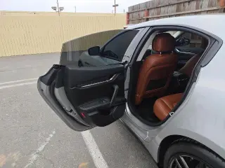 Maserati Ghibli 2017 4dr Sedan