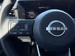2025 Nissan Kicks