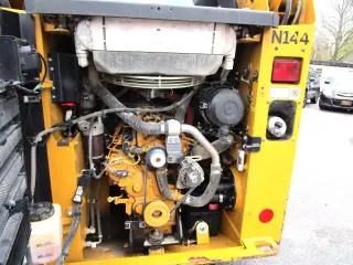 2017 CAT 226D