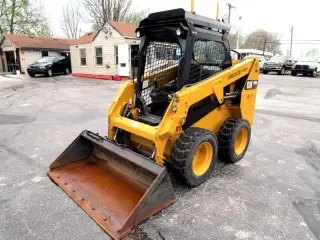 2017 CAT 226D