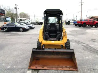 2017 CAT 226D