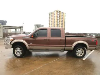 2011 FORD F250 SUPER DUTY CREW CAB