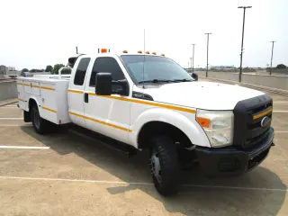 2013 FORD F350 SUPER DUTY SUPER CAB & CHASSIS