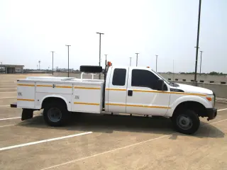2013 FORD F350 SUPER DUTY SUPER CAB & CHASSIS